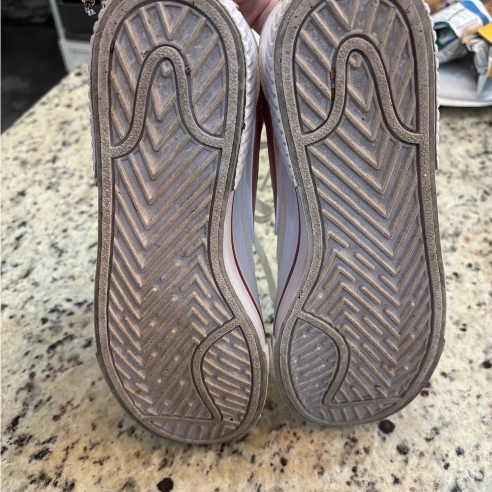 * NOT AVAILABLE *Nike Women's court Lagacy platform - Picture 5 of 6